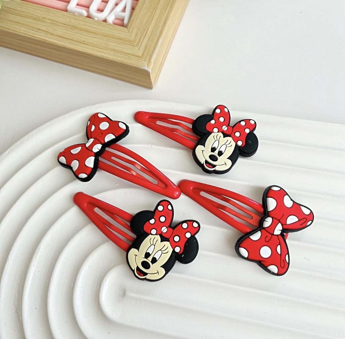 Minnie%20mouse%20figürlü%204lü%20çıtçıt%20toka